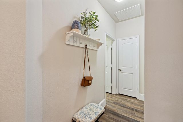 19 Cohasset Place, Tomball, TX 77375