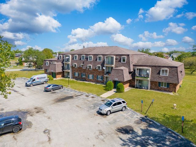 17963 Huntleigh Court 103, Country Club Hills, IL 60478
