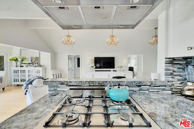 3966 Las Flores Canyon Road, Malibu, CA 90265