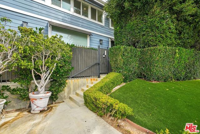 3966 Las Flores Canyon Road, Malibu, CA 90265