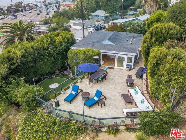 3966 Las Flores Canyon Road, Malibu, CA 90265