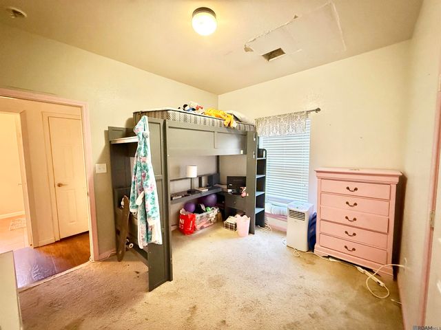 25960 Bronzewood St, Denham Springs, LA 70726