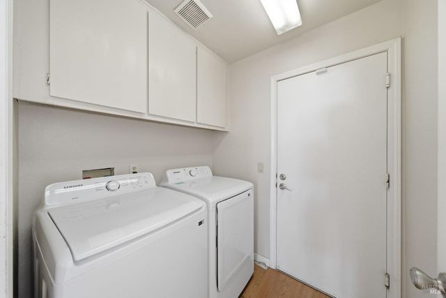 372 Stamper Cir, Suisun City, CA 94585