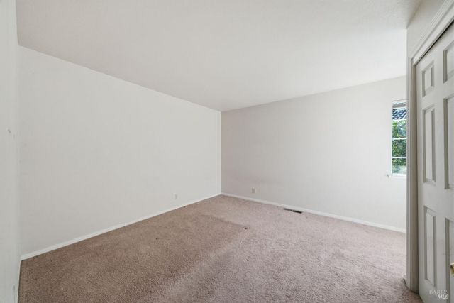 372 Stamper Cir, Suisun City, CA 94585