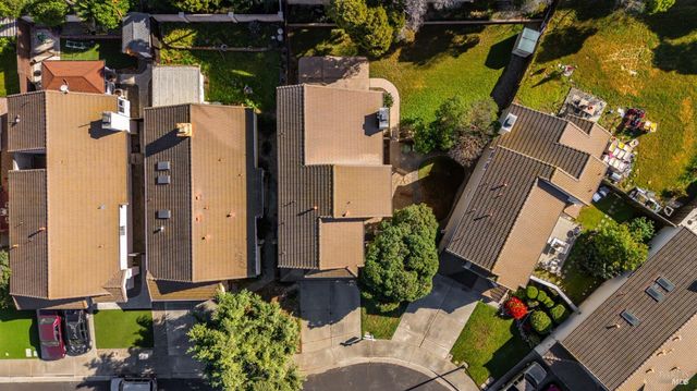 372 Stamper Cir, Suisun City, CA 94585