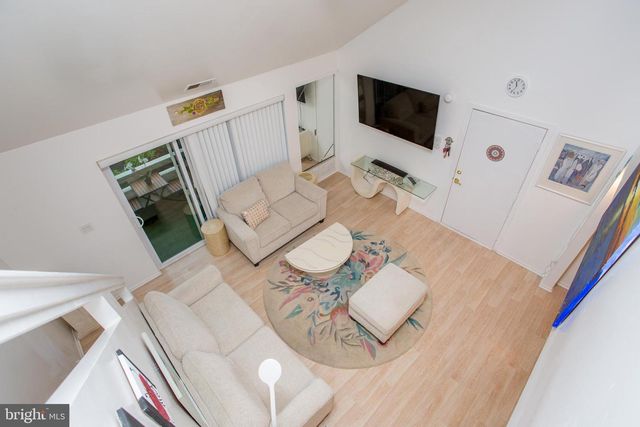 48 BONNIE GELLMAN CT #B48, Philadelphia, PA 19114