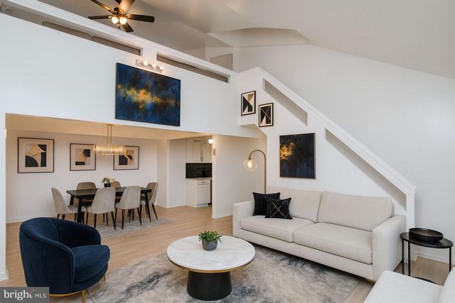 48 BONNIE GELLMAN CT #B48, Philadelphia, PA 19114