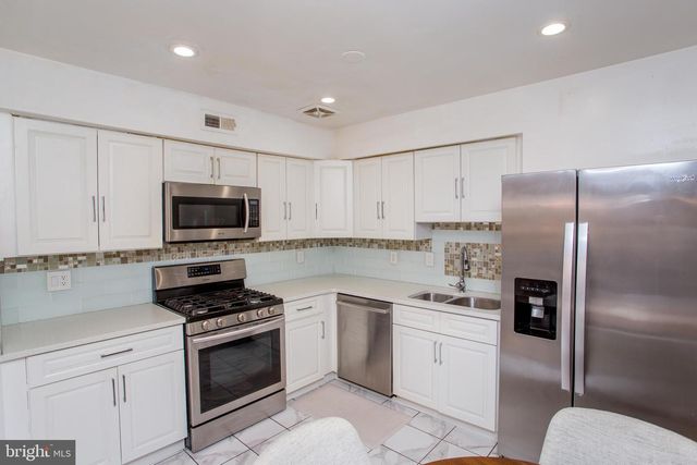 48 BONNIE GELLMAN CT #B48, Philadelphia, PA 19114