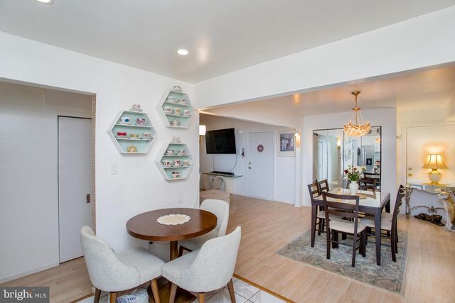 48 BONNIE GELLMAN CT #B48, Philadelphia, PA 19114