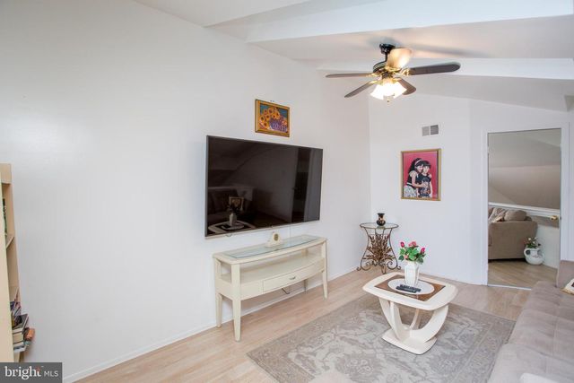 48 BONNIE GELLMAN CT #B48, Philadelphia, PA 19114