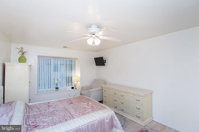 48 BONNIE GELLMAN CT #B48, Philadelphia, PA 19114