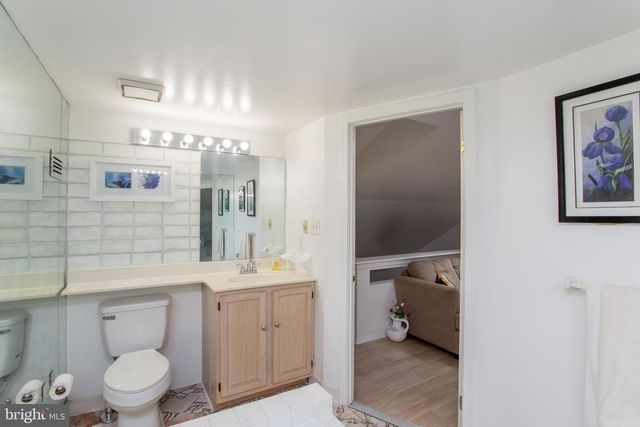 48 BONNIE GELLMAN CT #B48, Philadelphia, PA 19114