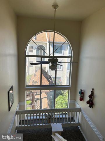 48 BONNIE GELLMAN CT #B48, Philadelphia, PA 19114