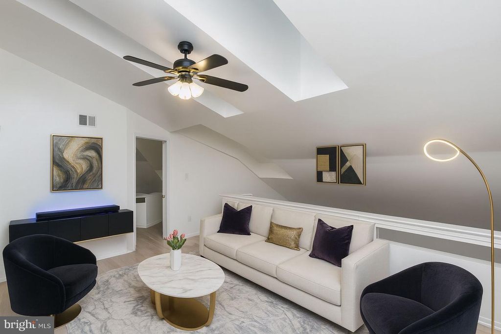 48 BONNIE GELLMAN CT #B48, Philadelphia, PA 19114