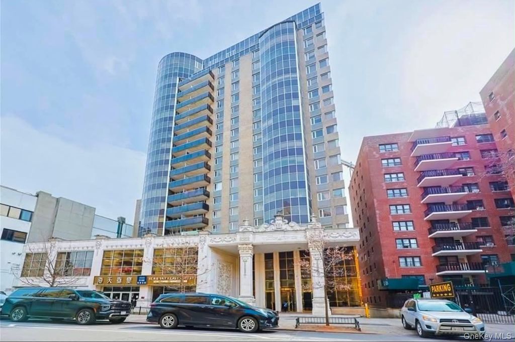 13338 Sanford Avenue 11E, Flushing, NY 11355
