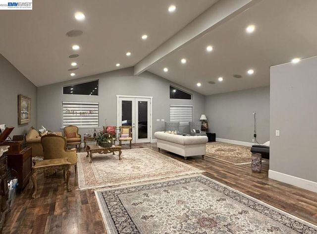 3784 Norris Canyon Rd, San Ramon, CA 94583