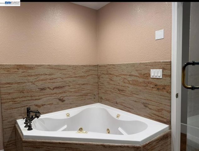 3784 Norris Canyon Rd, San Ramon, CA 94583