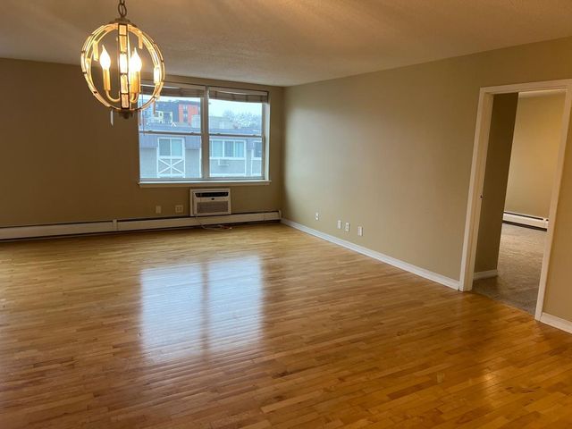 3150 Excelsior Boulevard 304, Minneapolis, MN 55416