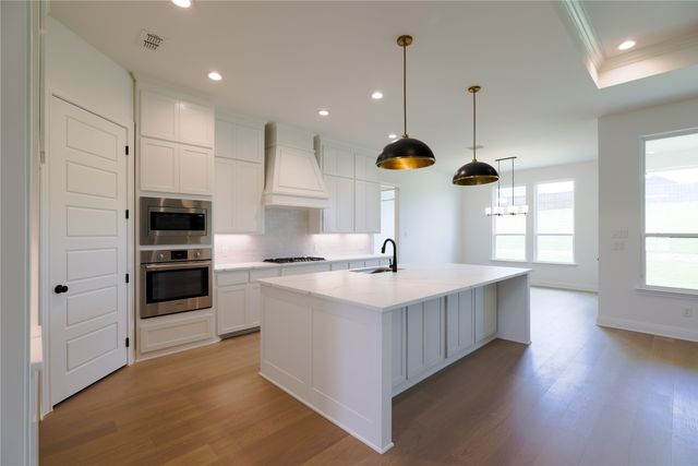 8114 Luanna Hills Drive, Benbrook, TX 76126