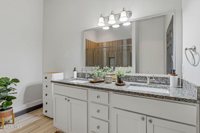 6036 Oleaster Drive, El Paso, TX 79932