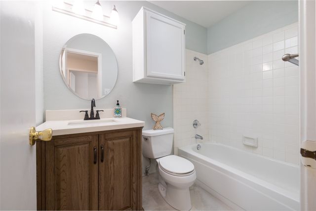1808 Maplewood Trail, Colleyville, TX 76034