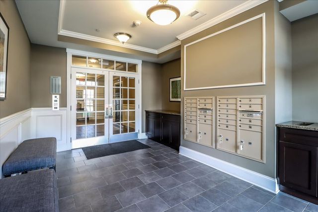 433 Brookside Court 433, Newtown, CT 06470