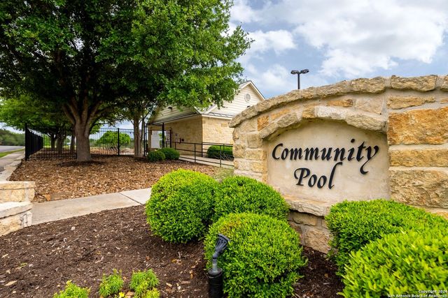 9779 Harbor Mist Ln, Converse, TX 78109