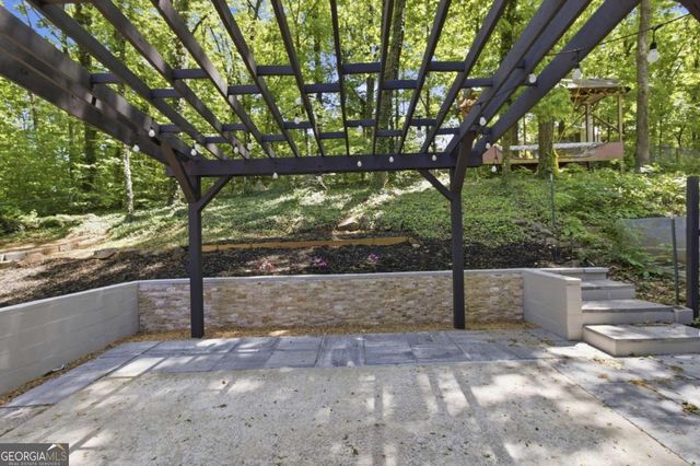 562 Hidden Hills Court, Marietta, GA 30066