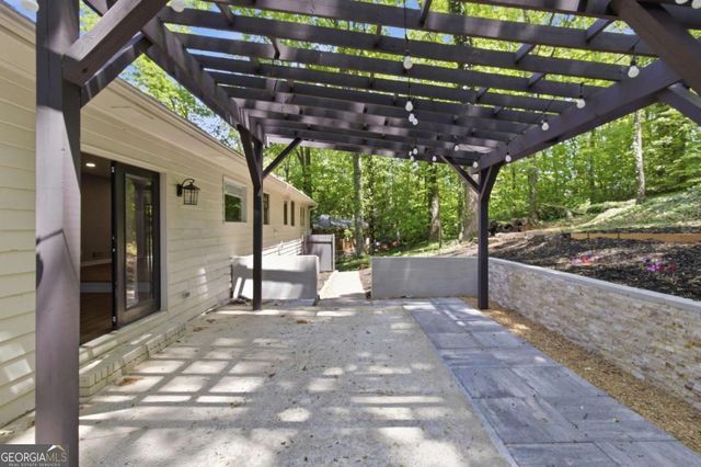 562 Hidden Hills Court, Marietta, GA 30066