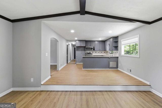 562 Hidden Hills Court, Marietta, GA 30066