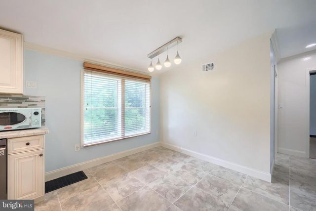 105 WEIRE RD, York, PA 17404