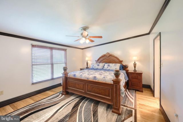 105 WEIRE RD, York, PA 17404