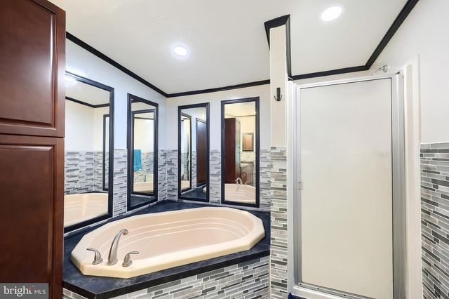 105 WEIRE RD, York, PA 17404