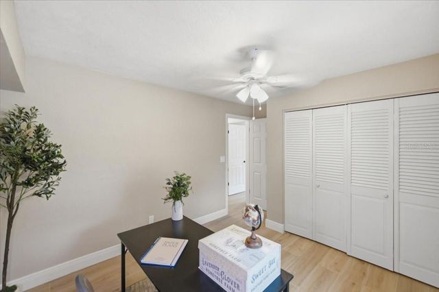 7536 18TH WAY N, St Petersburg, FL 33702