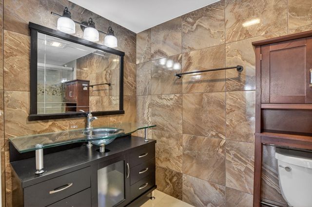 1319 E Hillsboro Boulevard 208, Deerfield Beach, FL 33441