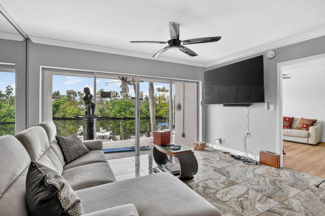 1319 E Hillsboro Boulevard 208, Deerfield Beach, FL 33441