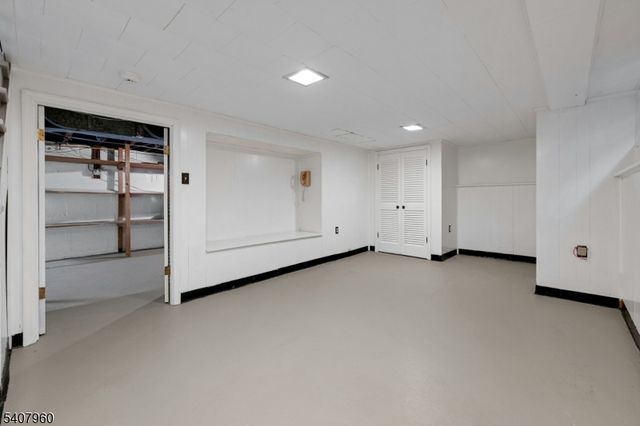 11 Mount Vernon Ave, Summit City, NJ 07901