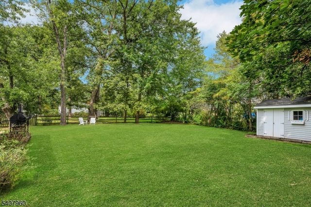 11 Mount Vernon Ave, Summit City, NJ 07901