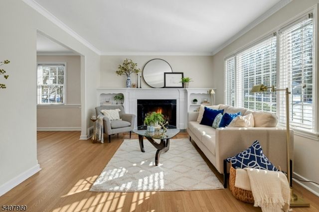 11 Mount Vernon Ave, Summit City, NJ 07901