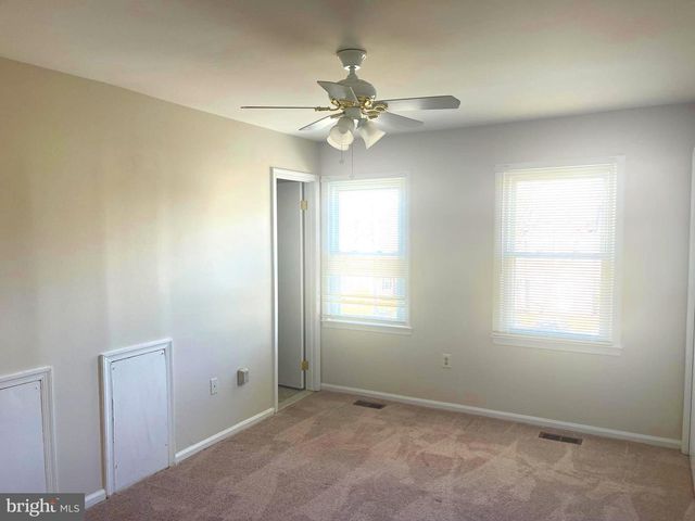 9022 MILES PL, Manassas, VA 20110