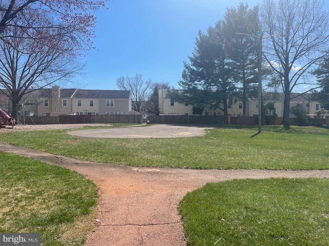 9022 MILES PL, Manassas, VA 20110