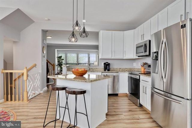 1362 CRANES BILL WAY, Woodbridge, VA 22191