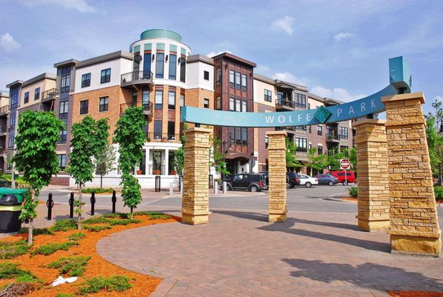 3125 Inglewood Avenue S 201, Saint Louis Park, MN 55416