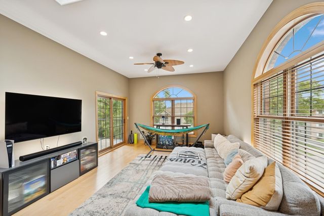 3125 Inglewood Avenue S 201, Saint Louis Park, MN 55416