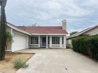 196 Sunny Halo Court, Perris, CA 92571
