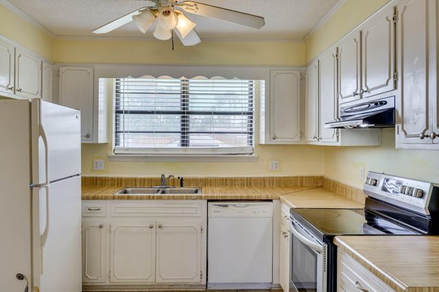 4040 Indian Creek Road, Martinez, GA 30907