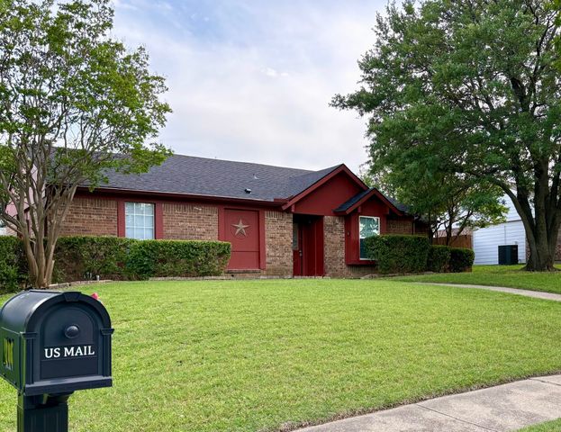 1206 High Valley Drive, Garland, TX 75041