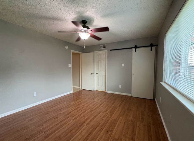 1206 High Valley Drive, Garland, TX 75041