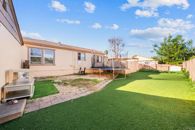986 Merritt Drive, El Cajon, CA 92020