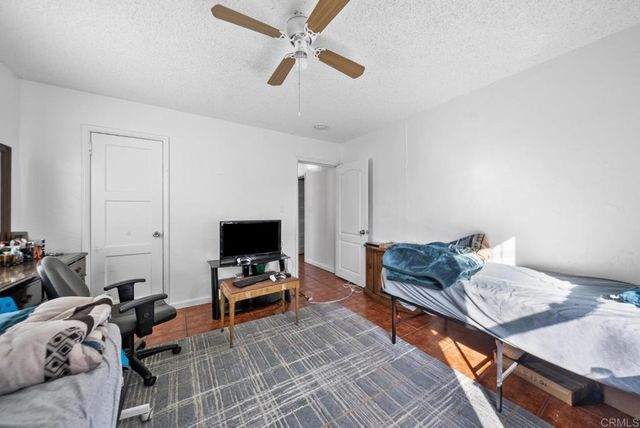 986 Merritt Drive, El Cajon, CA 92020